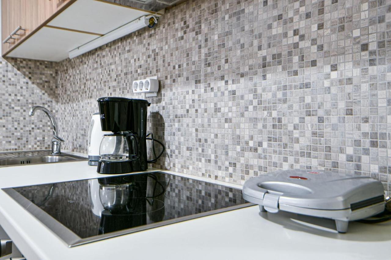 Serene N Modern Renovated Flat Athena Bagian luar foto
