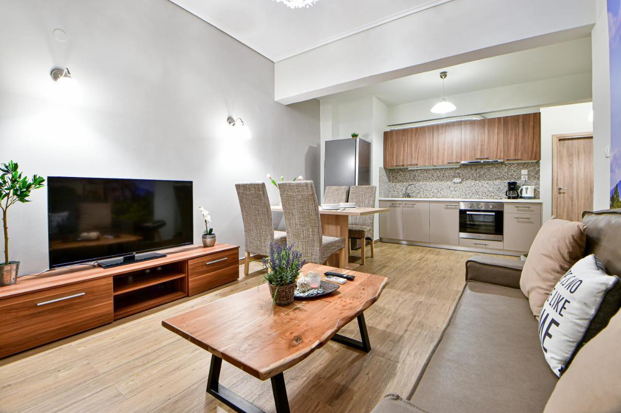 Serene N Modern Renovated Flat Athena Bagian luar foto