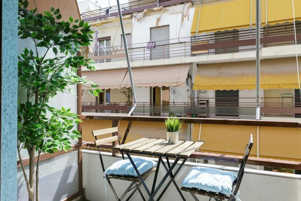 Serene N Modern Renovated Flat Athena Bagian luar foto