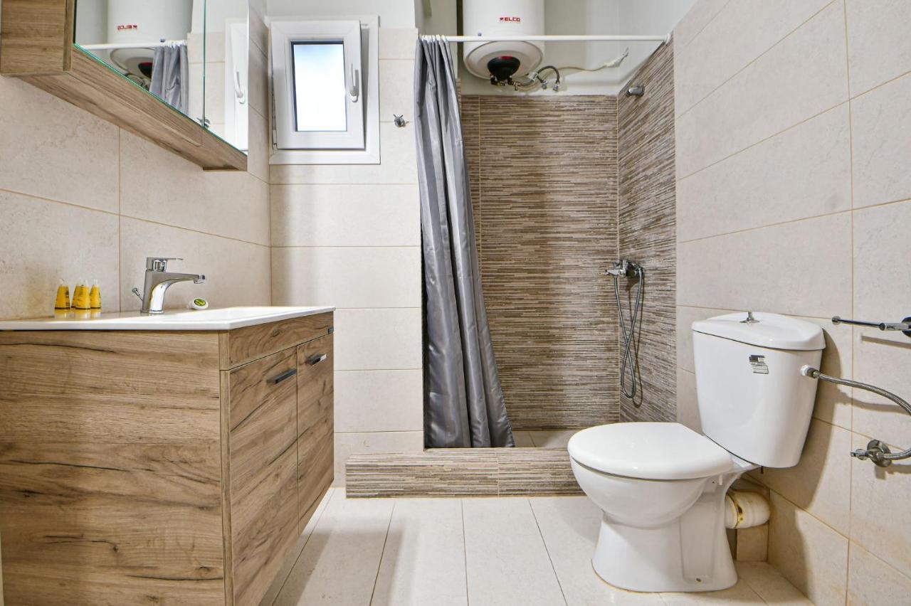Serene N Modern Renovated Flat Athena Bagian luar foto