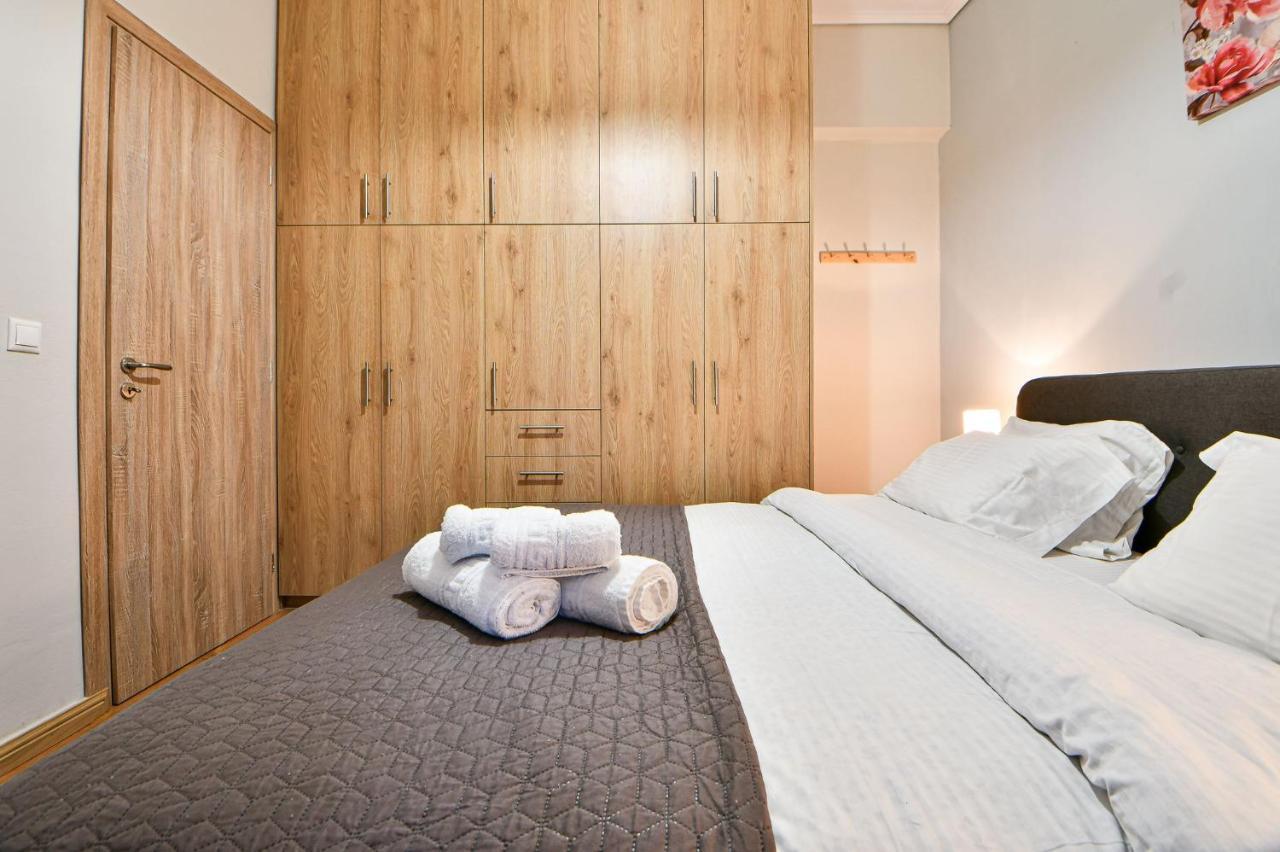 Serene N Modern Renovated Flat Athena Bagian luar foto